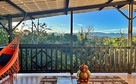 Casa Waka Maru